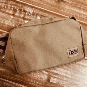 DSW tan crossbody
